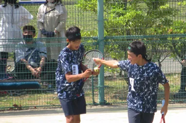 男子テニス部