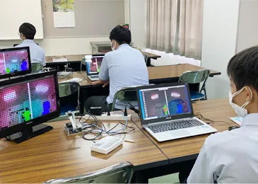 高専連携の様子 IVY大分高度 コンピュータ専門学校